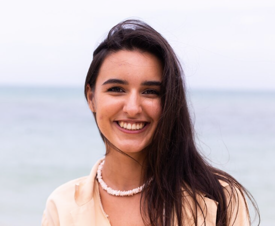 <em>Pilar R.</em>